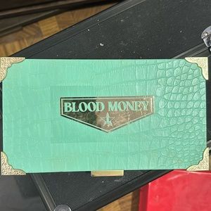 Jeffrey star blood money pallet only two colors have been swatched